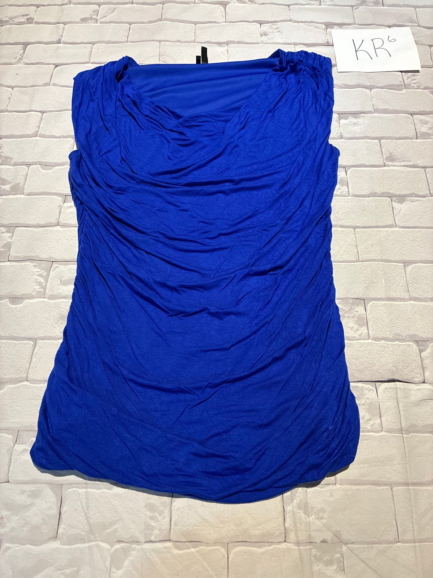 Ladies Top Size M