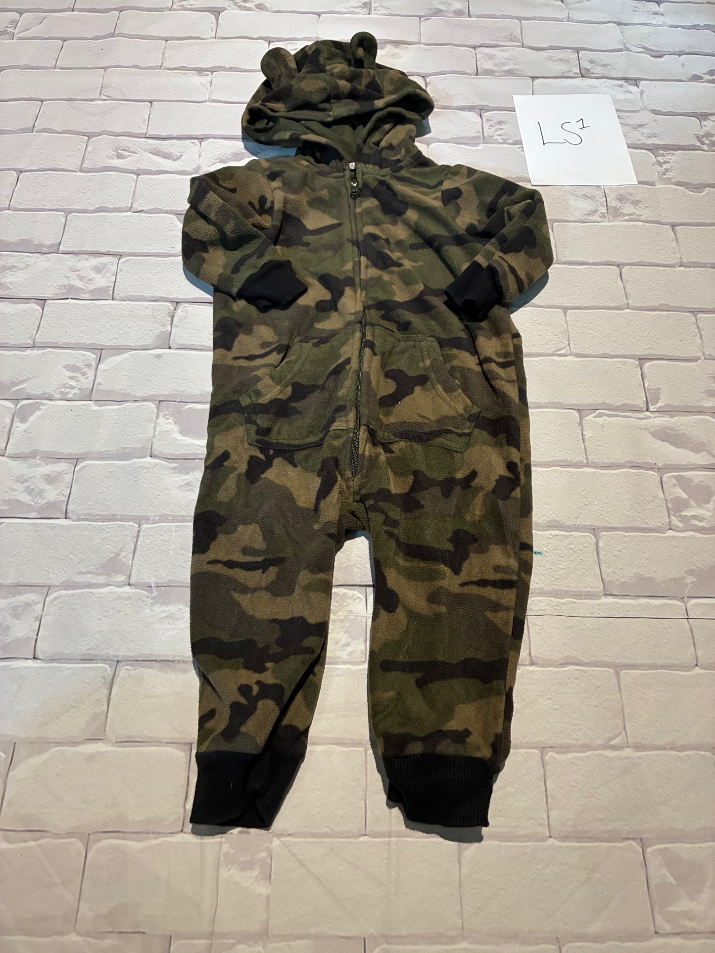 Outfit Size 12-18m
