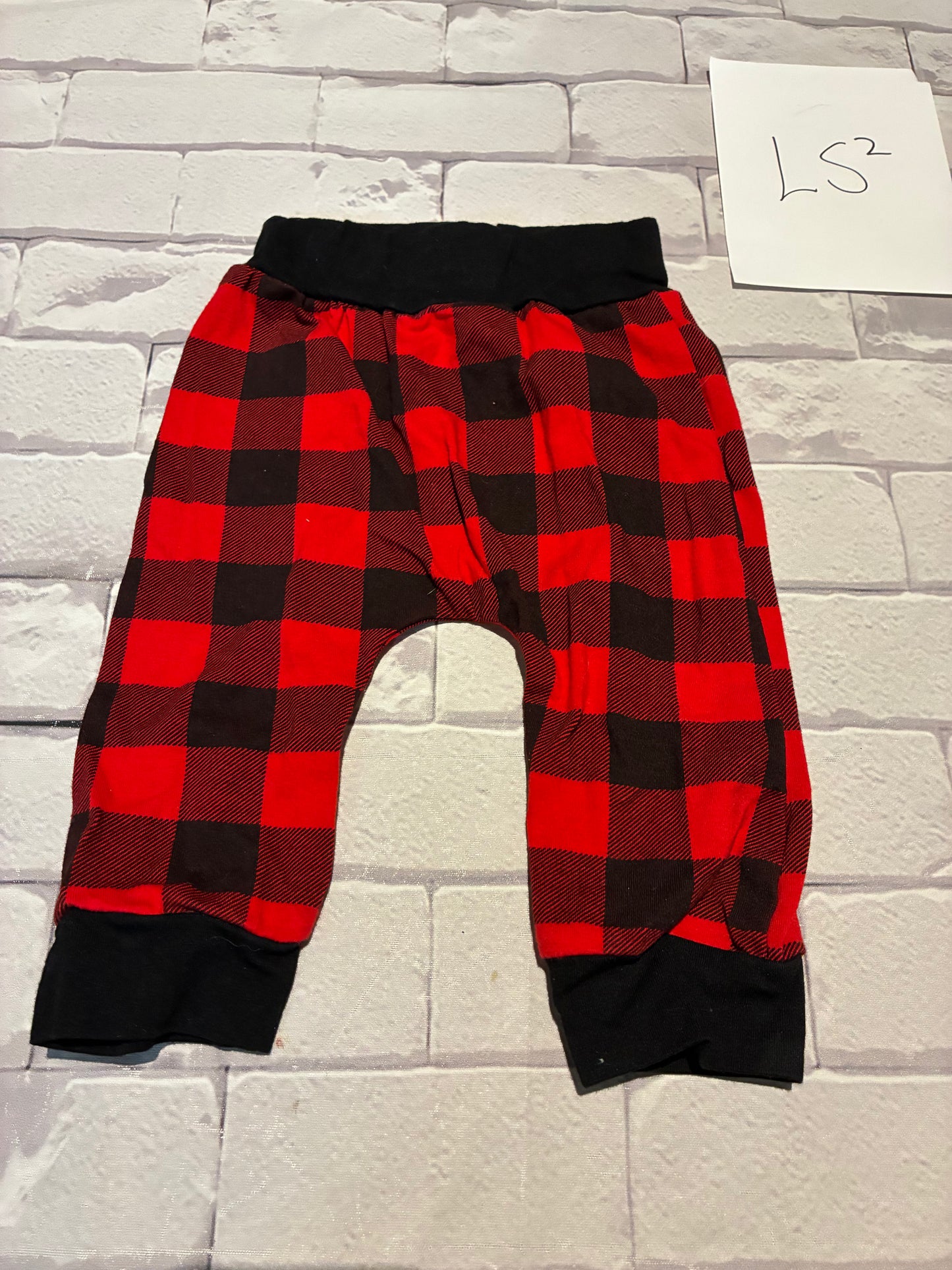 Bottoms Size 6-12m