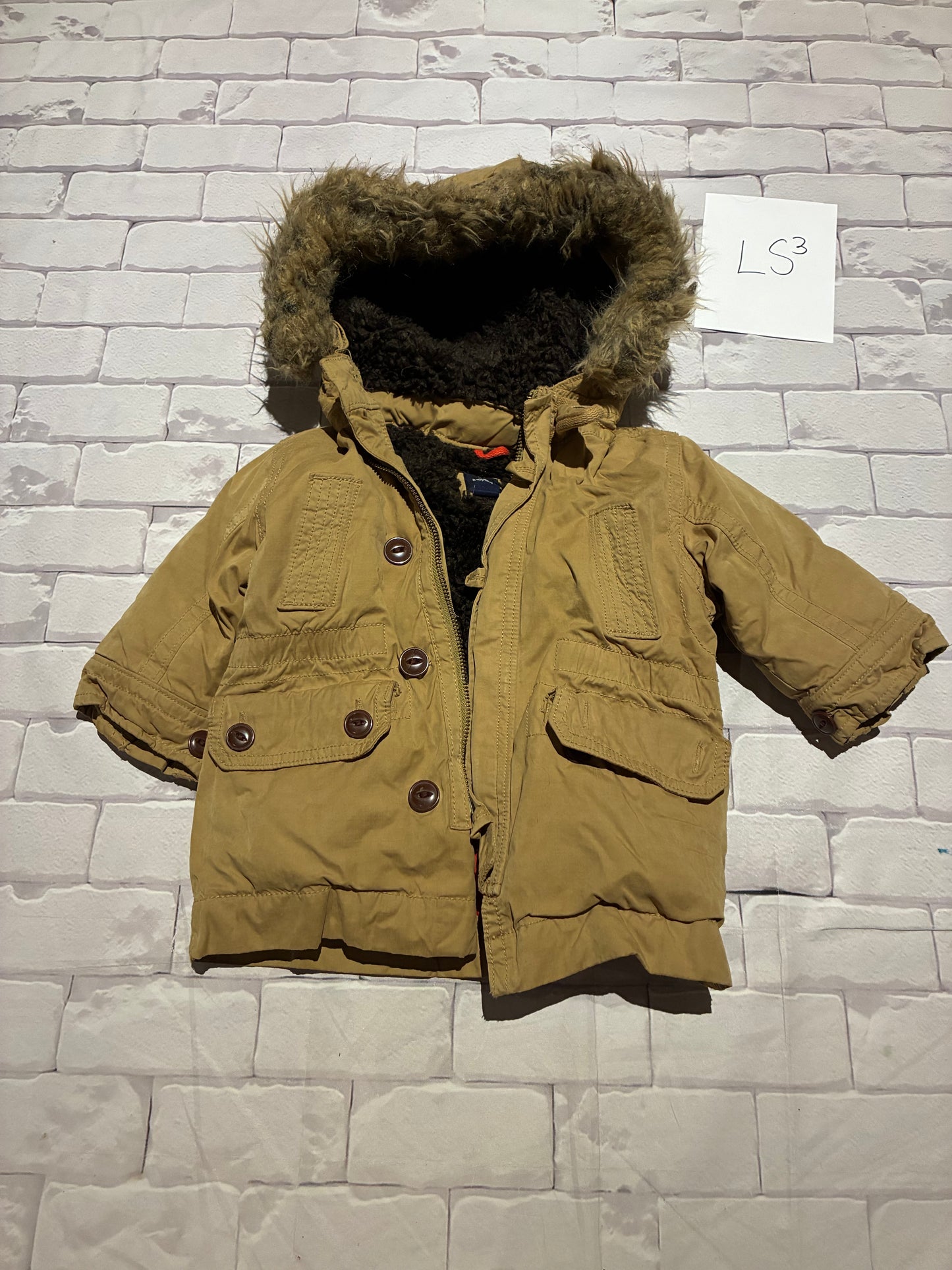 Outerwear Size 12-18m
