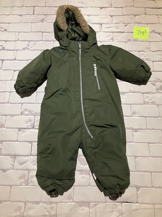 Outerwear Size 6-9m (fits big)
