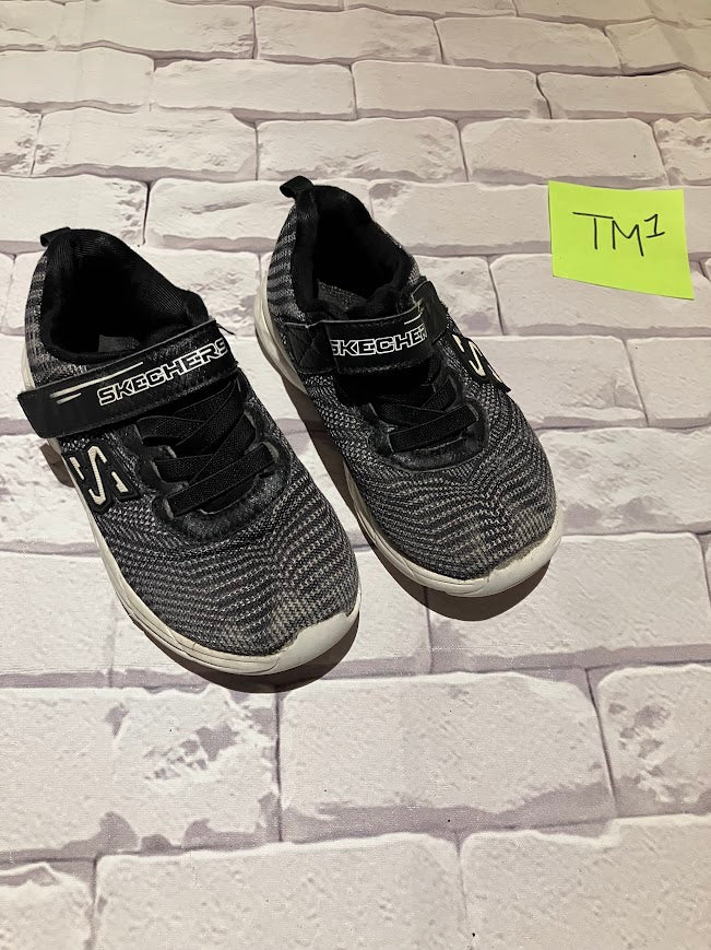 Shoes Size 10