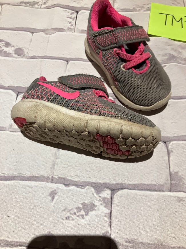 Shoes Size 5
