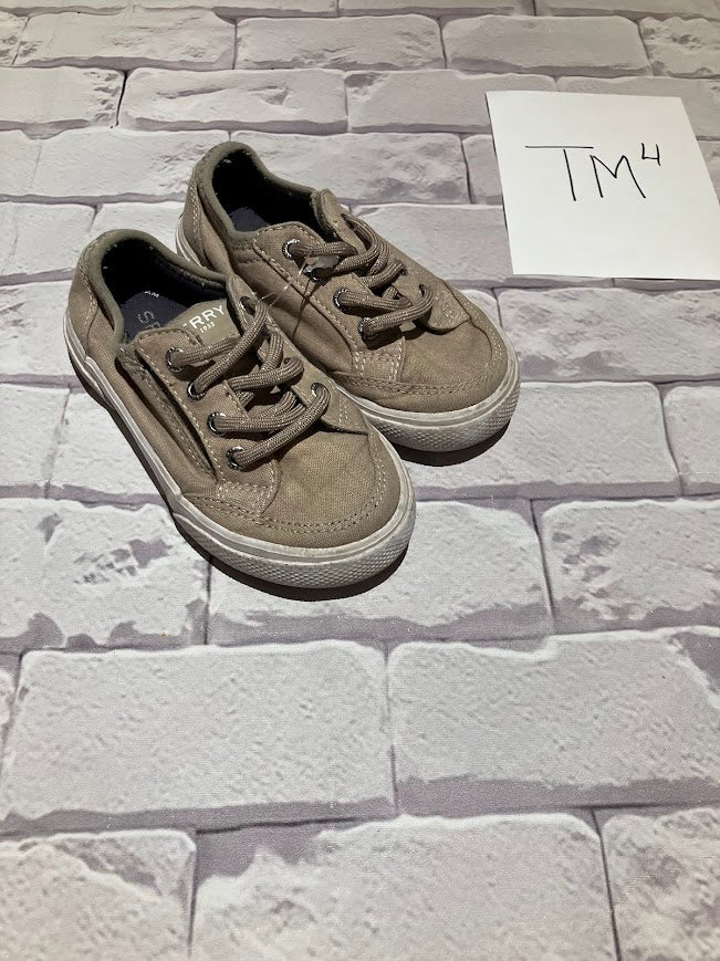 Boys Shoes Size 8