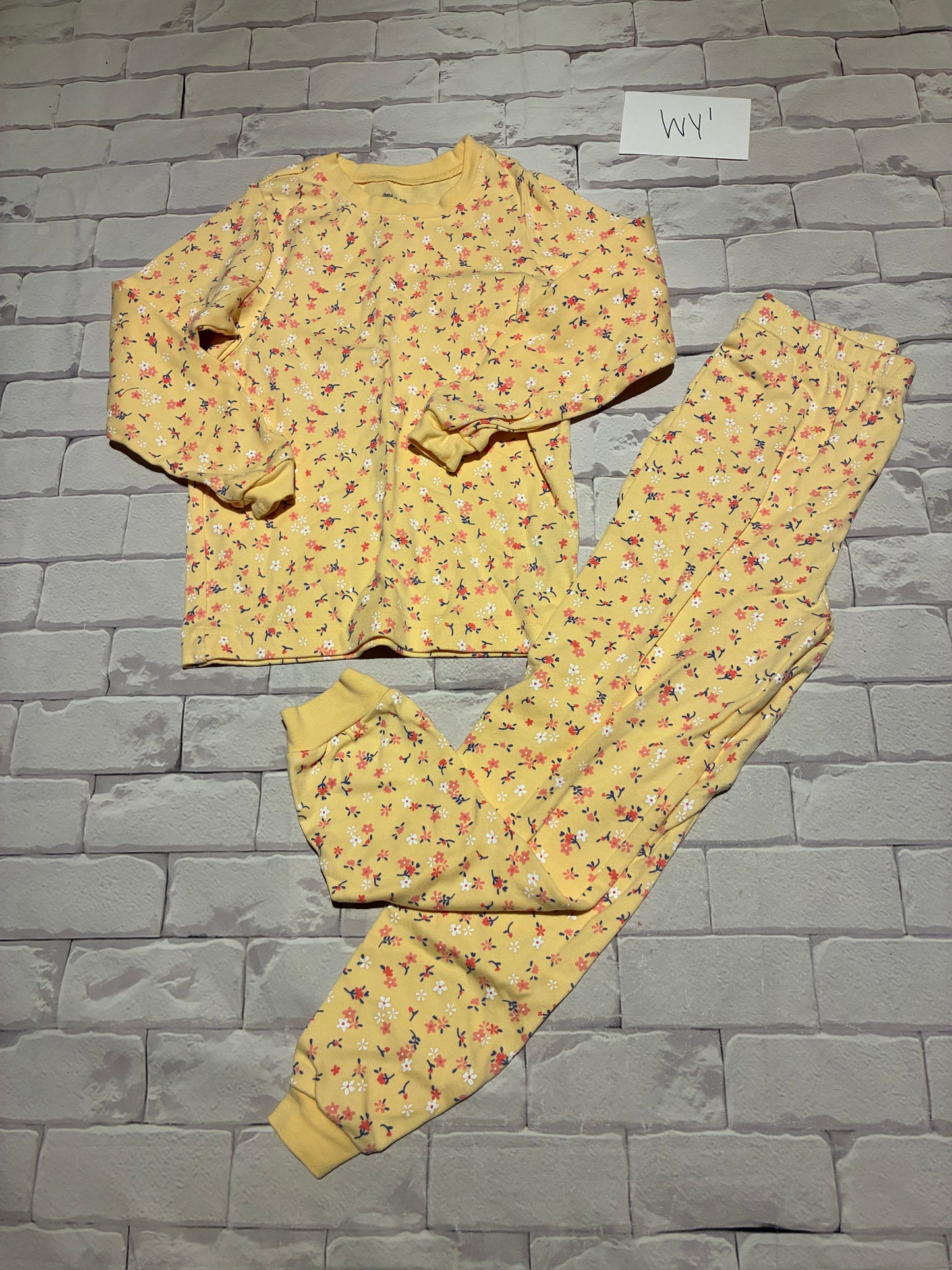 Sleepwear Size 6