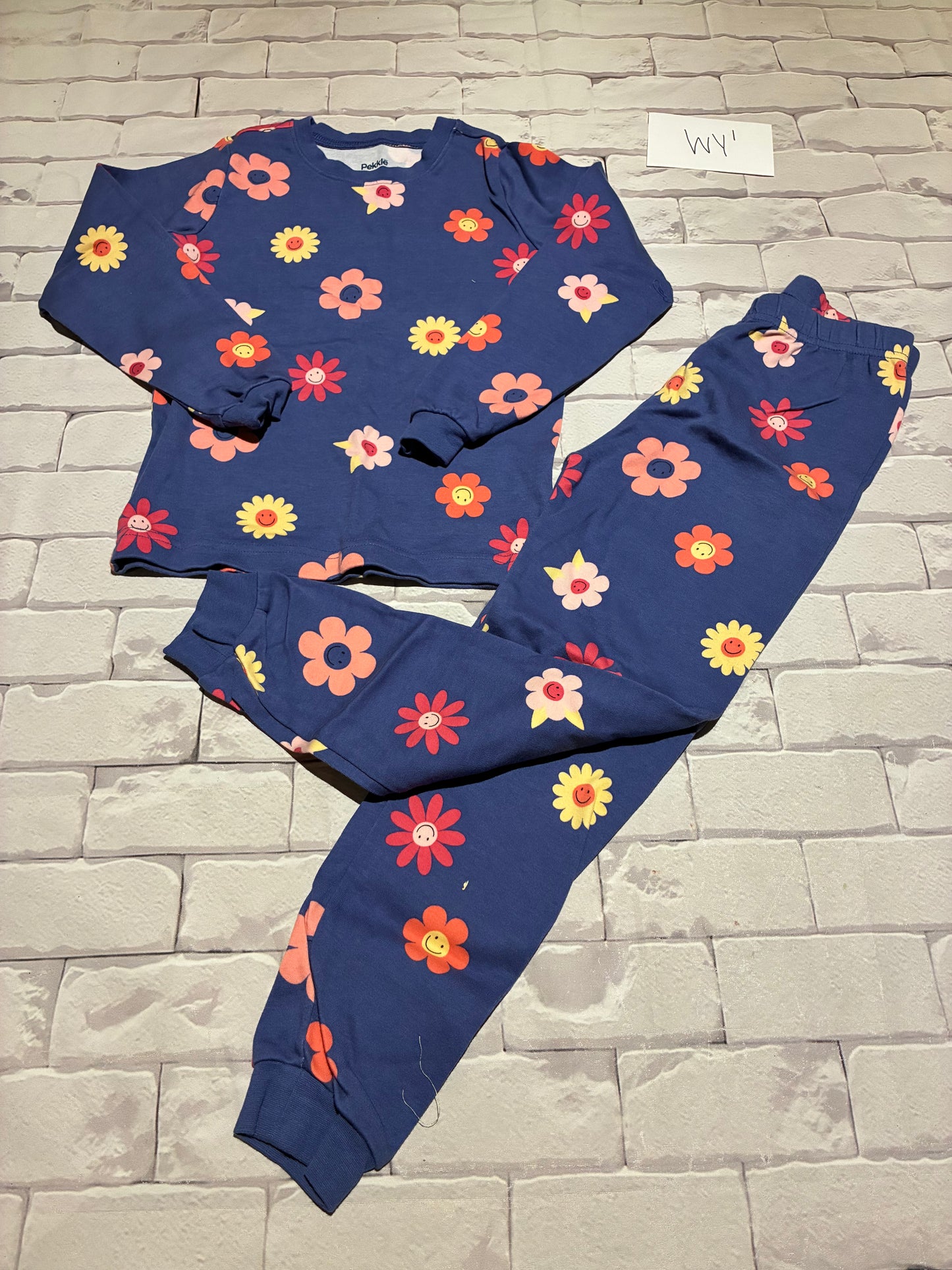 Sleepwear Size 6