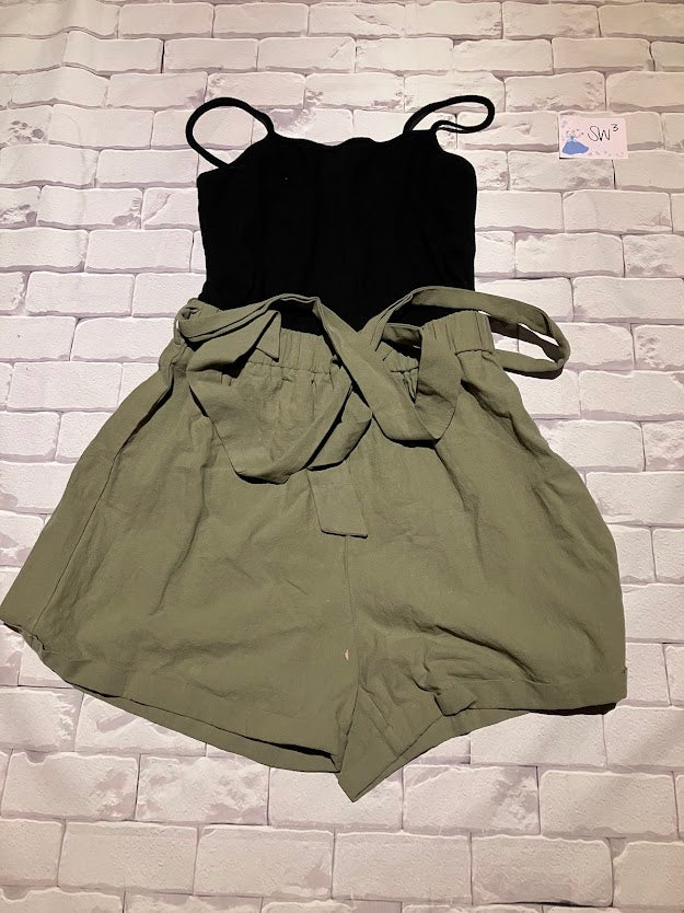 Ladies Romper Size L
