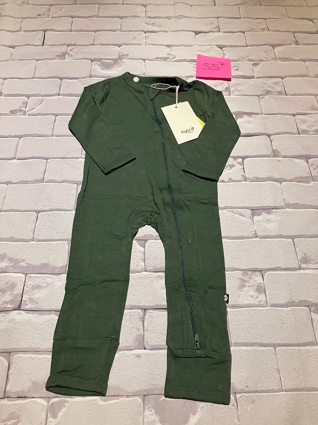 Sleepwear Size 12-18m BNWT Bamboo