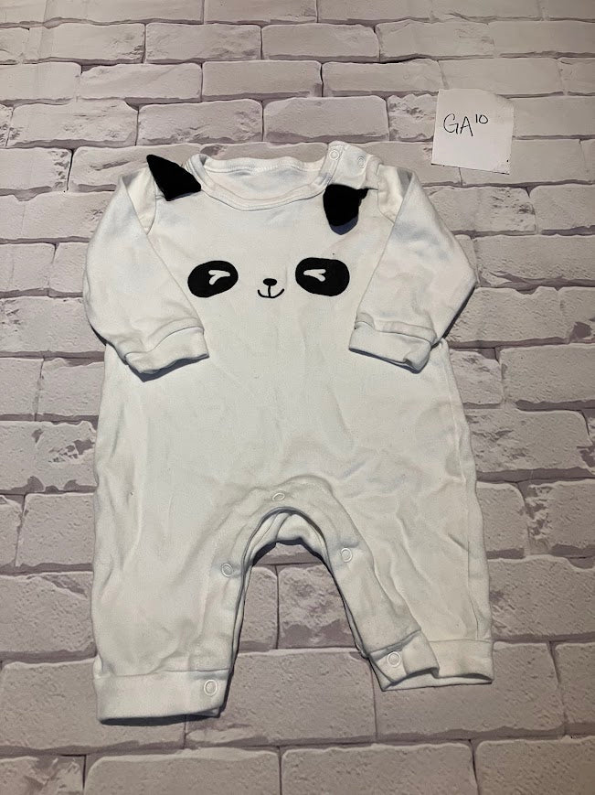 Boys Outfit Size 6m