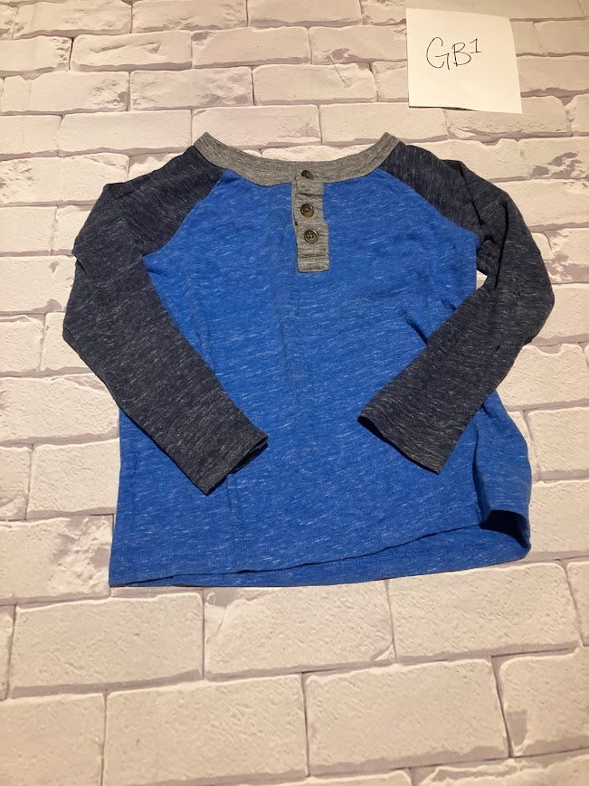 Boys Top Size 3T