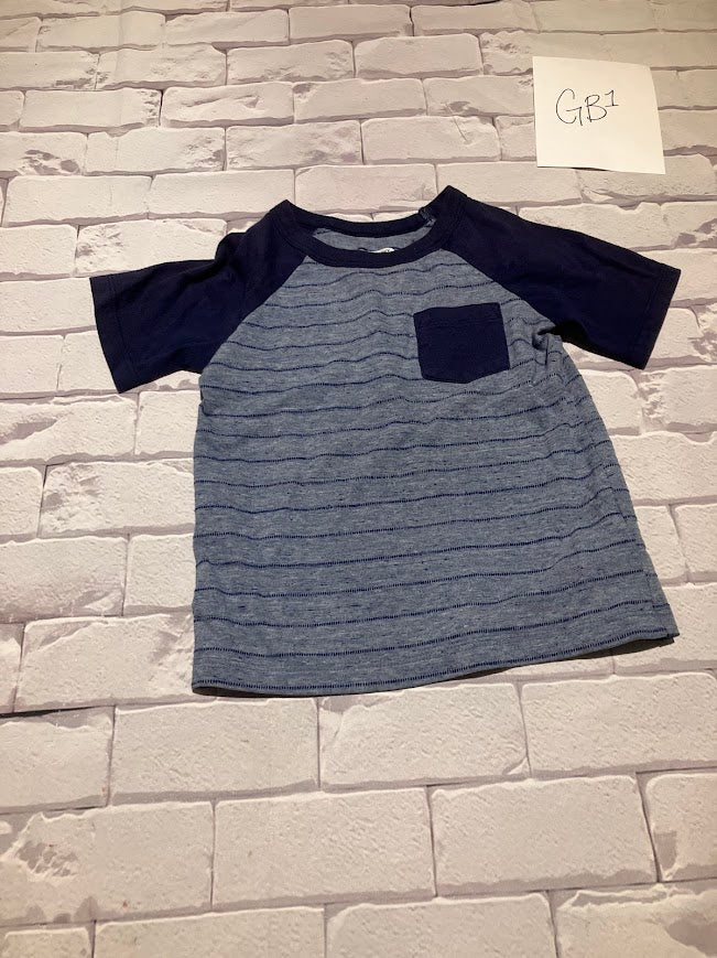 Boys Top Size 3T