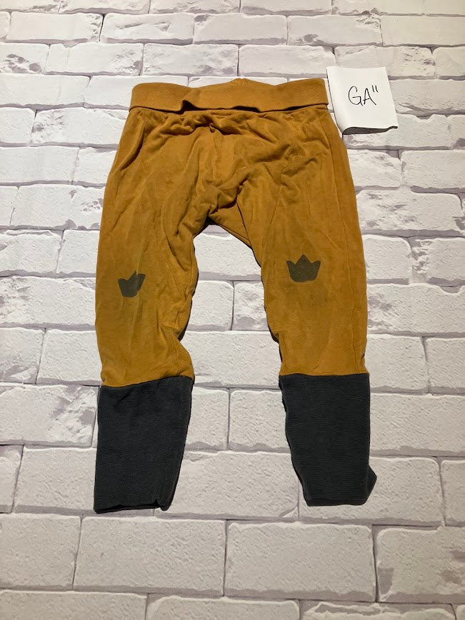 Boys Bottoms Size 18-24m