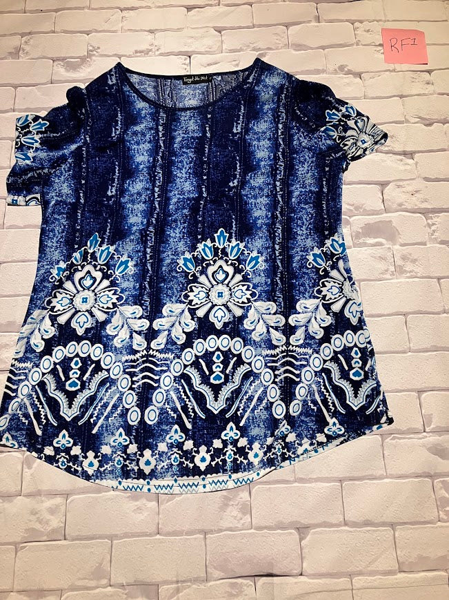 Ladies Top Size M