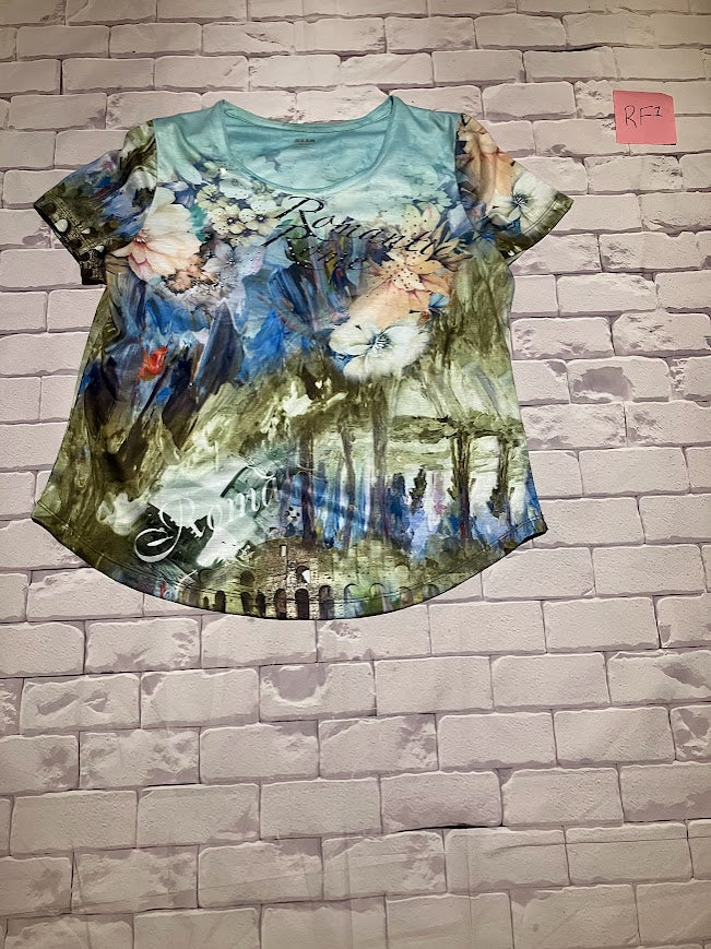 Ladies Top Size M Petite