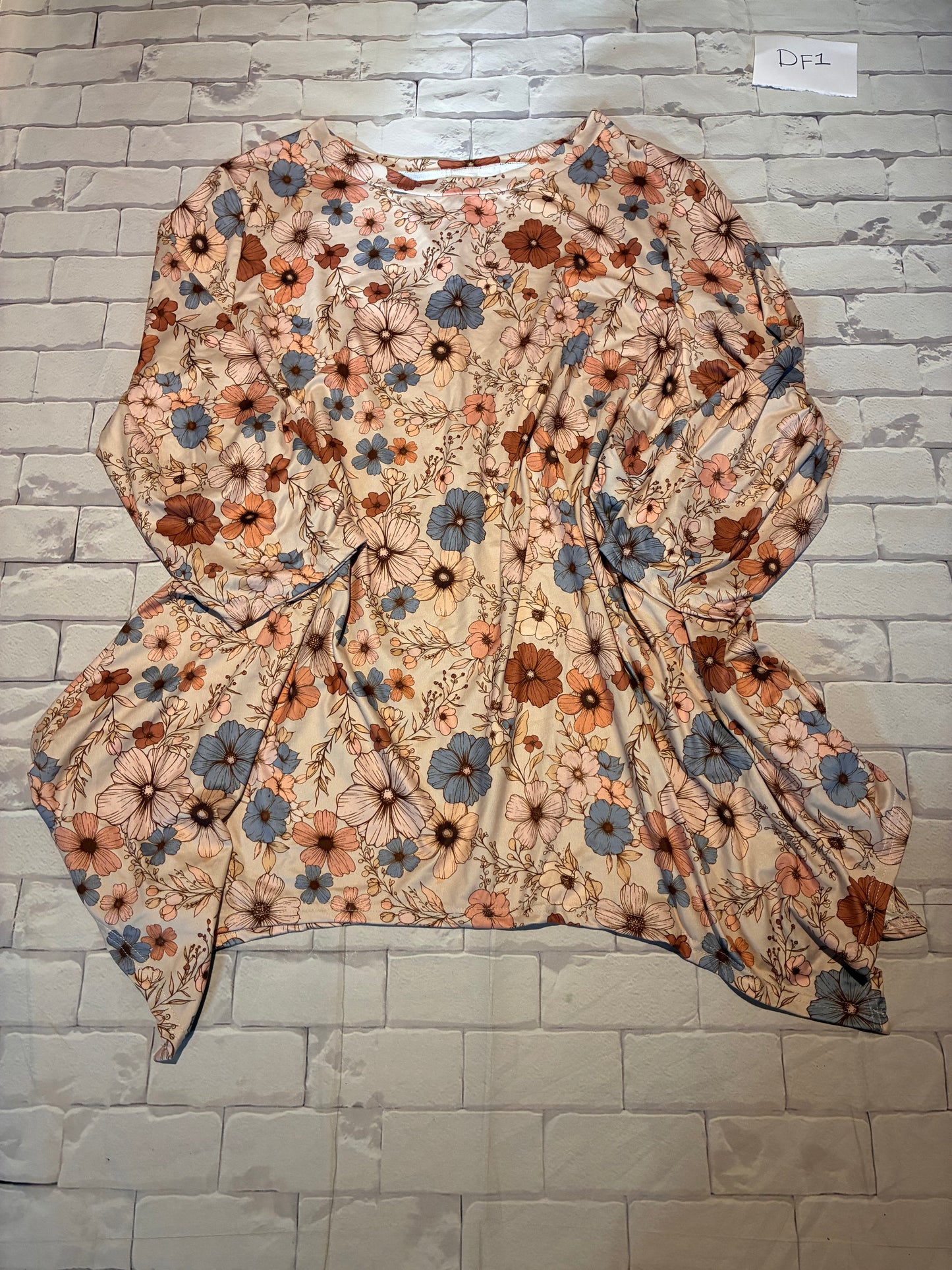 Ladies Top Size 4XL