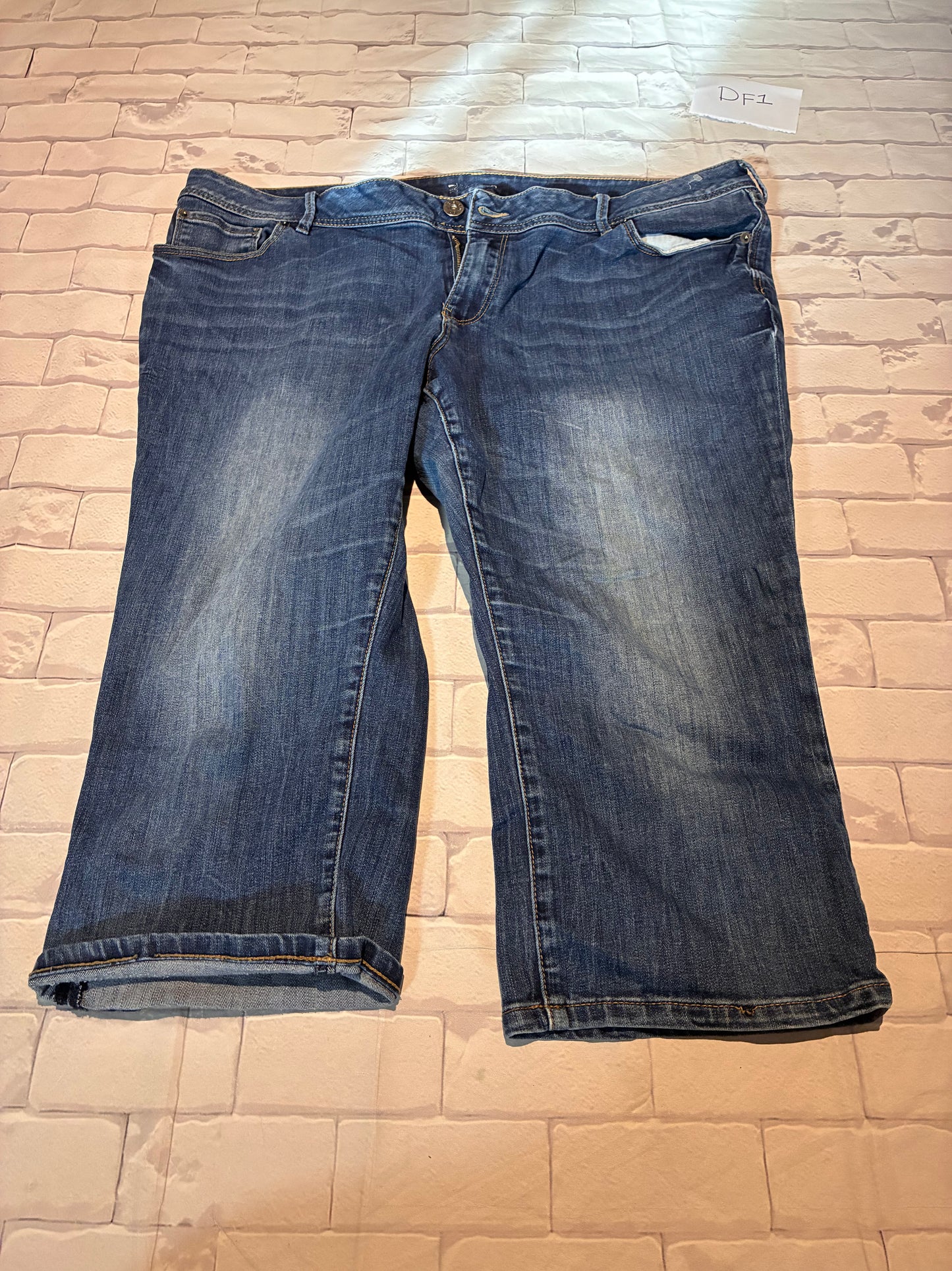 Ladies Bottoms Size 36