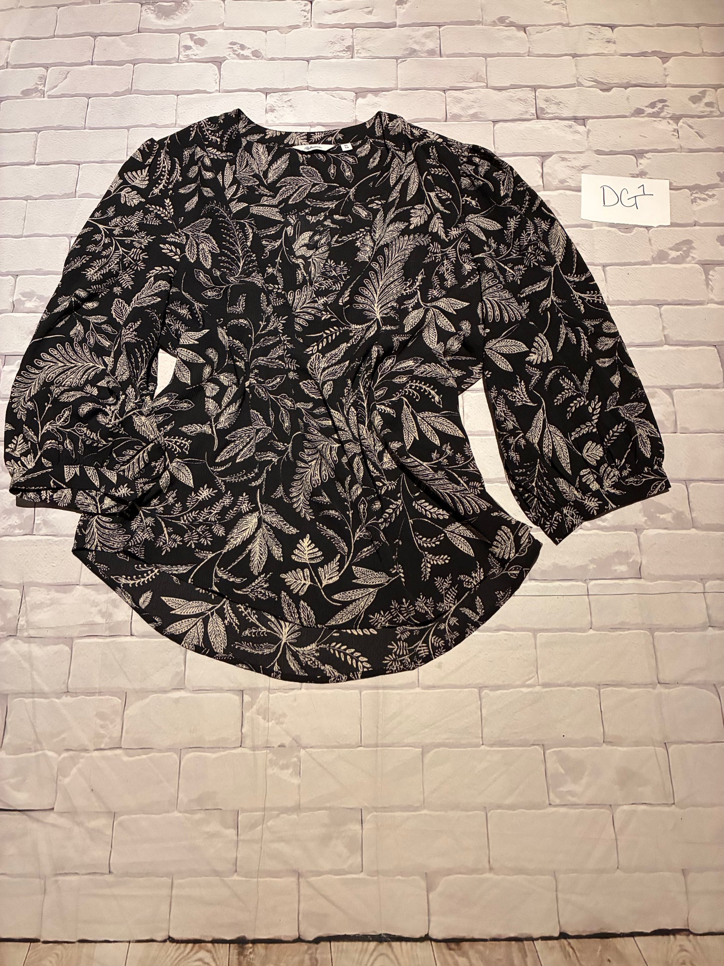 Ladies Top Size XL