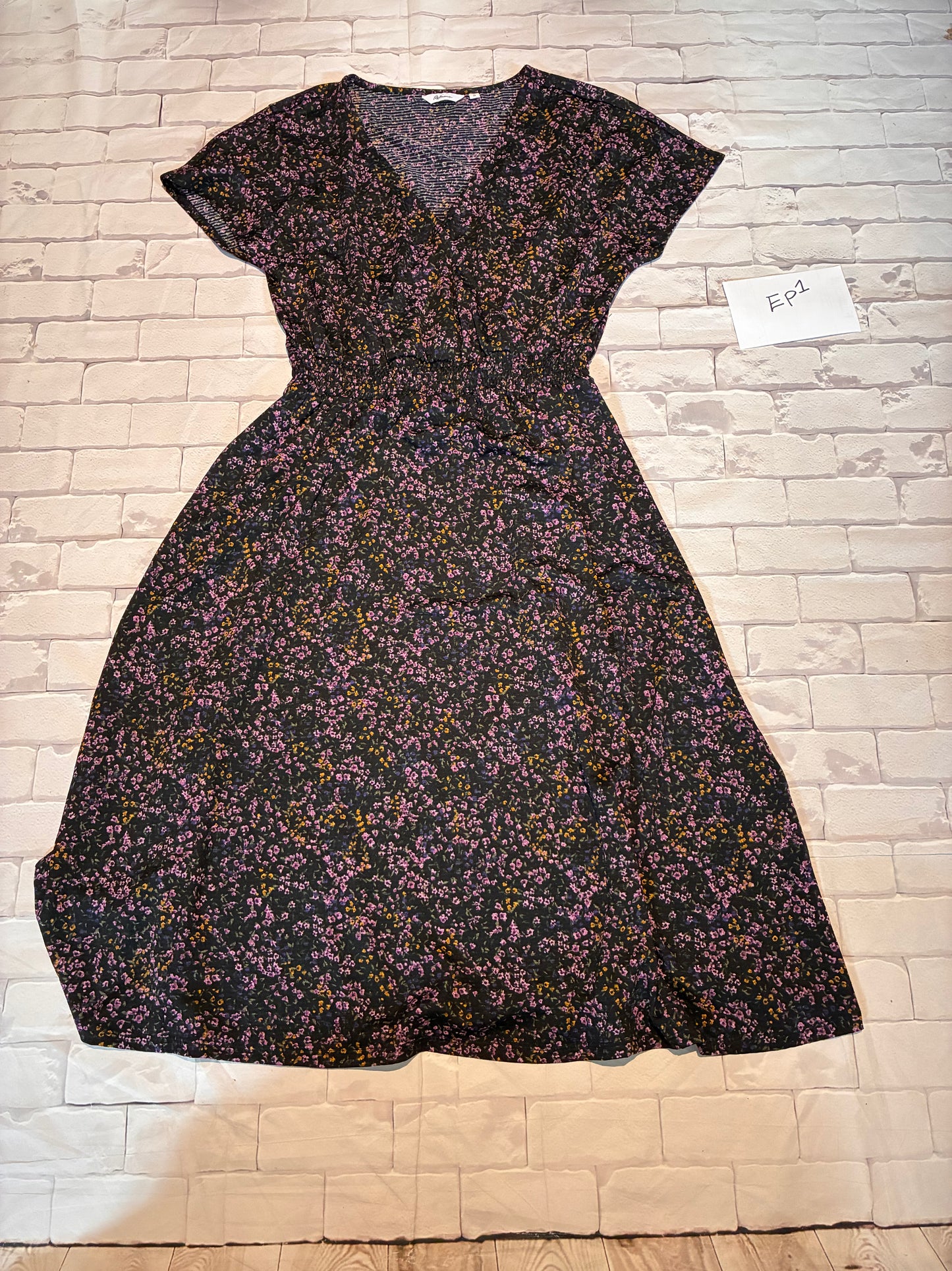 Ladies Dress Size M
