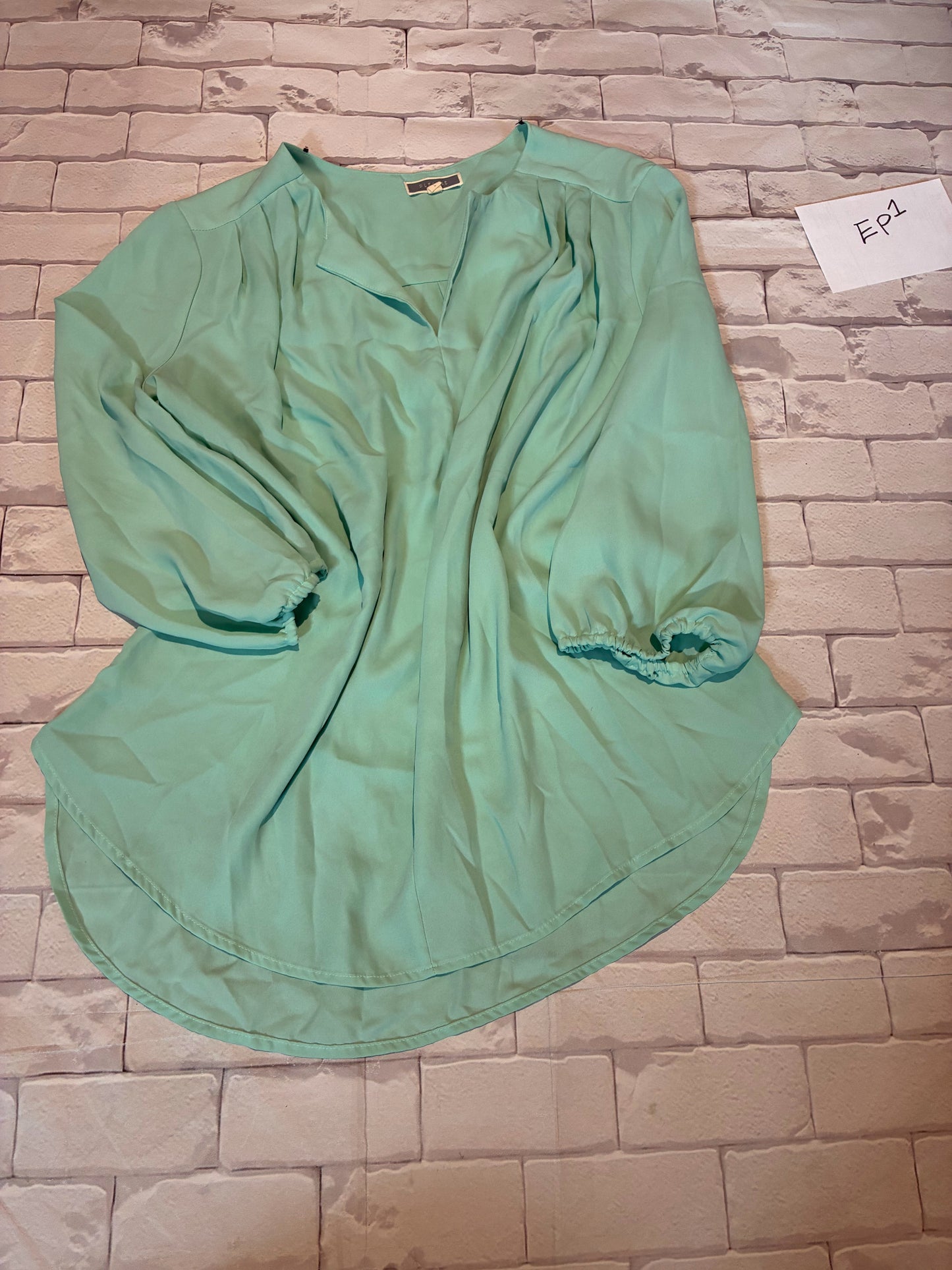 Ladies Top Size L