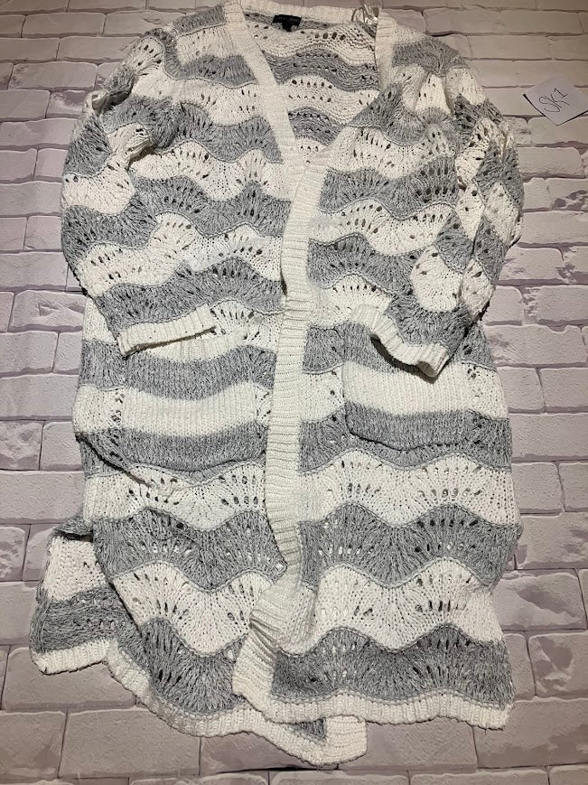 Ladies Top Size L