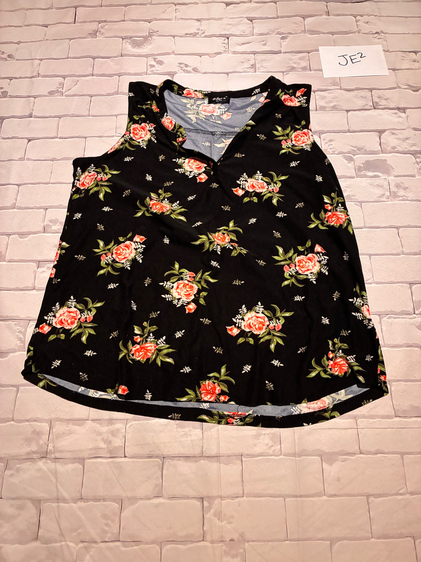Ladies Top Size XL