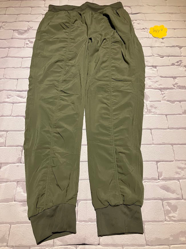 Ladies Bottoms Size S