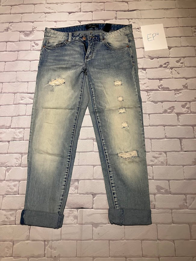 Ladies Bottoms Size 26(2)