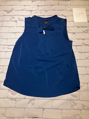 Ladies Top Size M BNWT