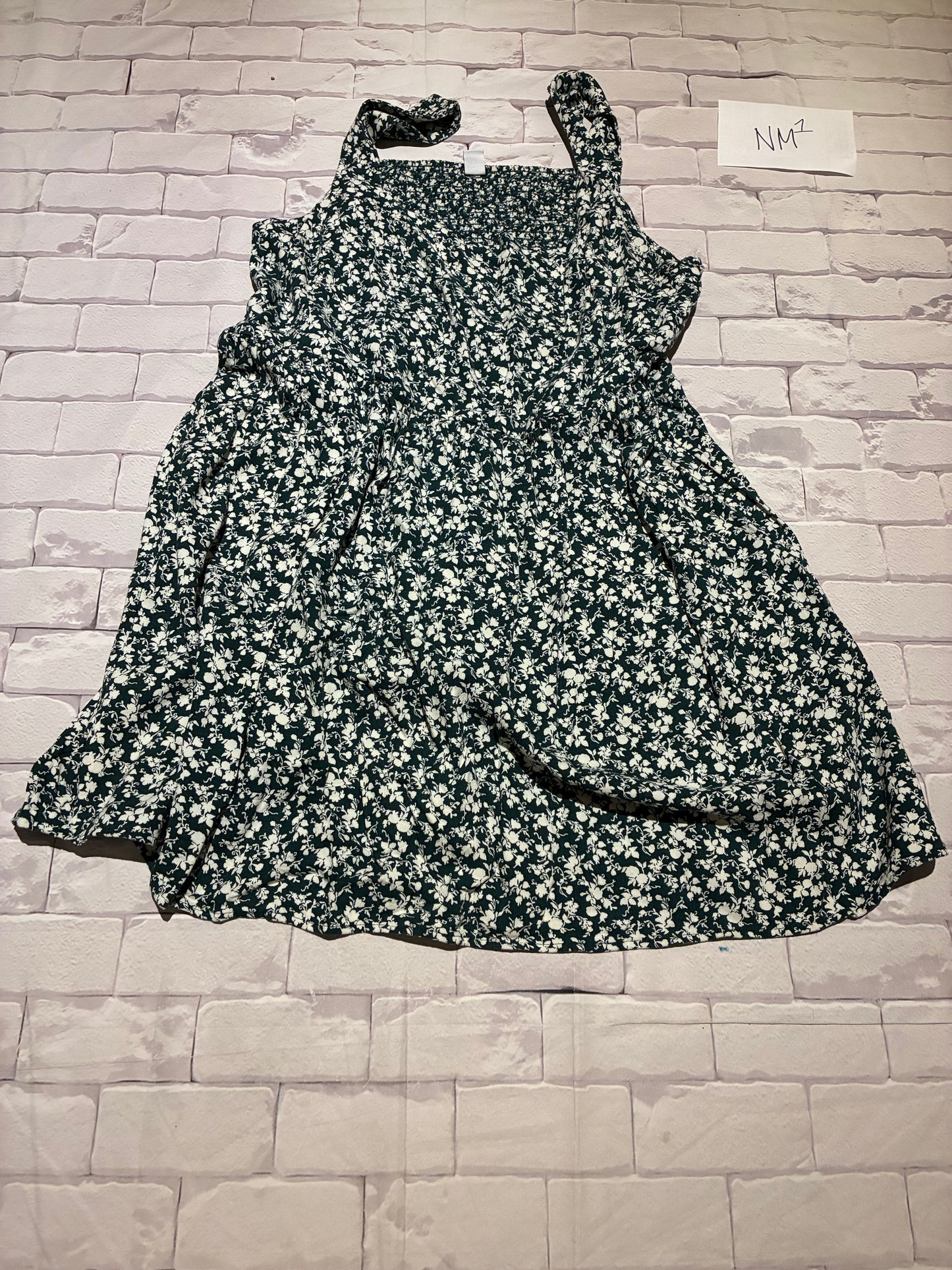 Ladies Dress Size XL