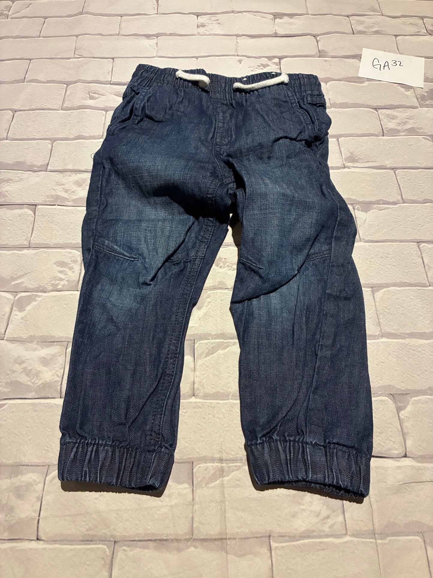 Bottoms Size 2-3