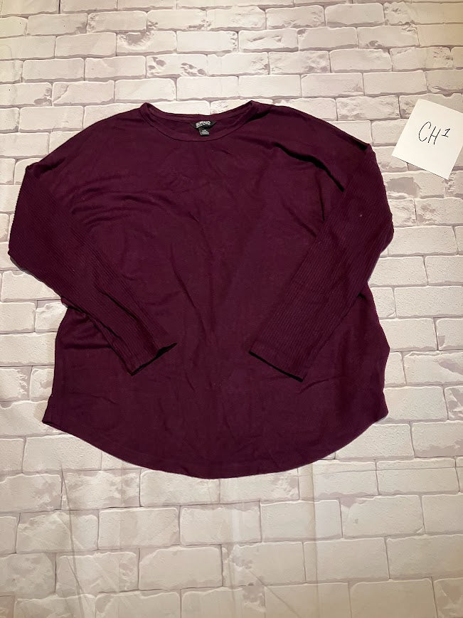 Ladies Top Size L