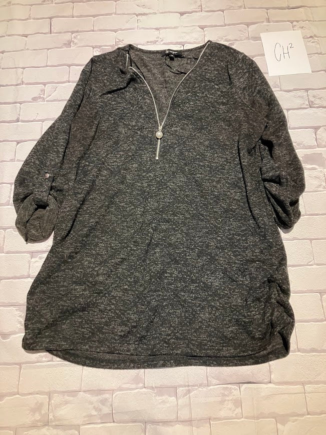 Ladies Top Size L