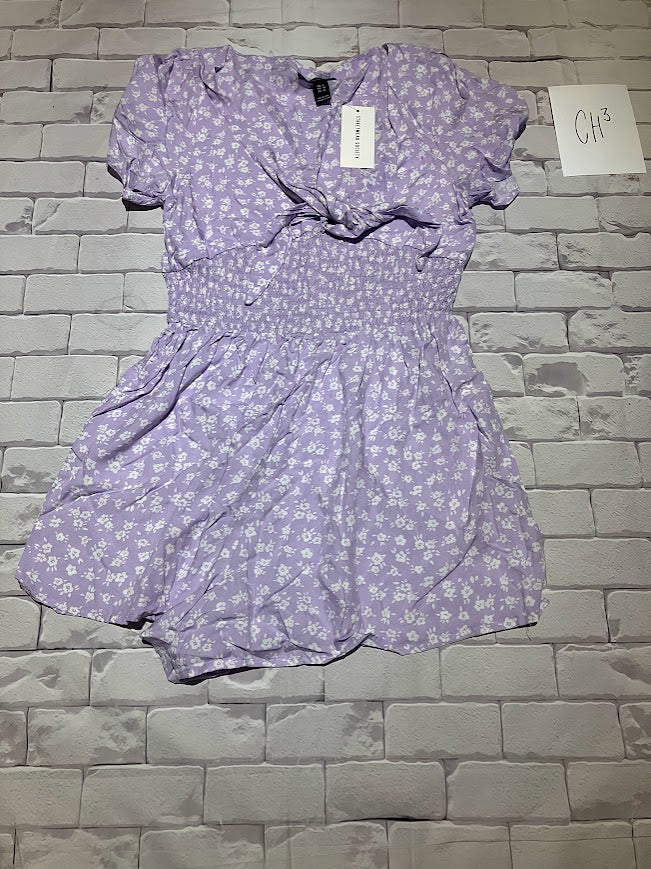 Ladies Romper Size L BNWT
