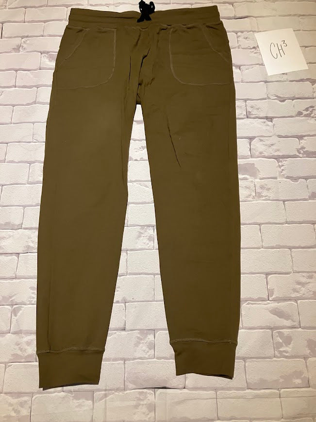 Ladies Bottoms Size L