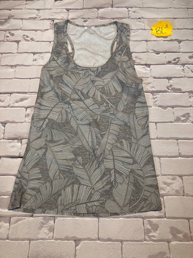 Ladies Top Size XL