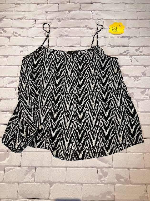 Ladies Top Size XL