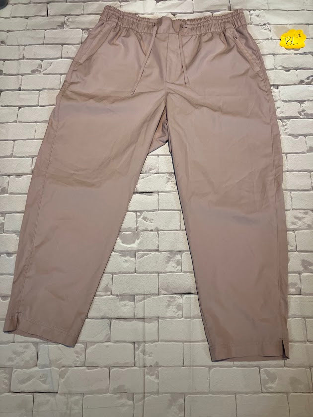 Ladies Bottoms Size XL