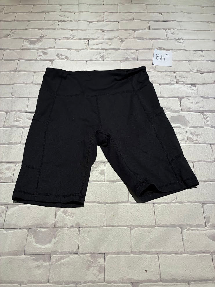 Ladies Bottoms Size M