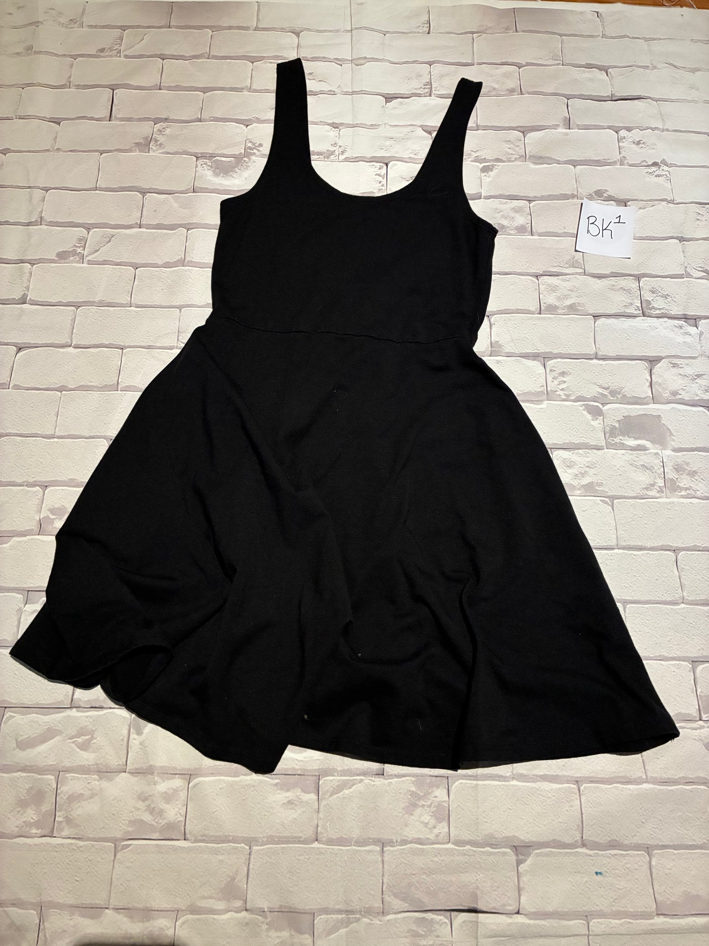 Ladies Dress Size M