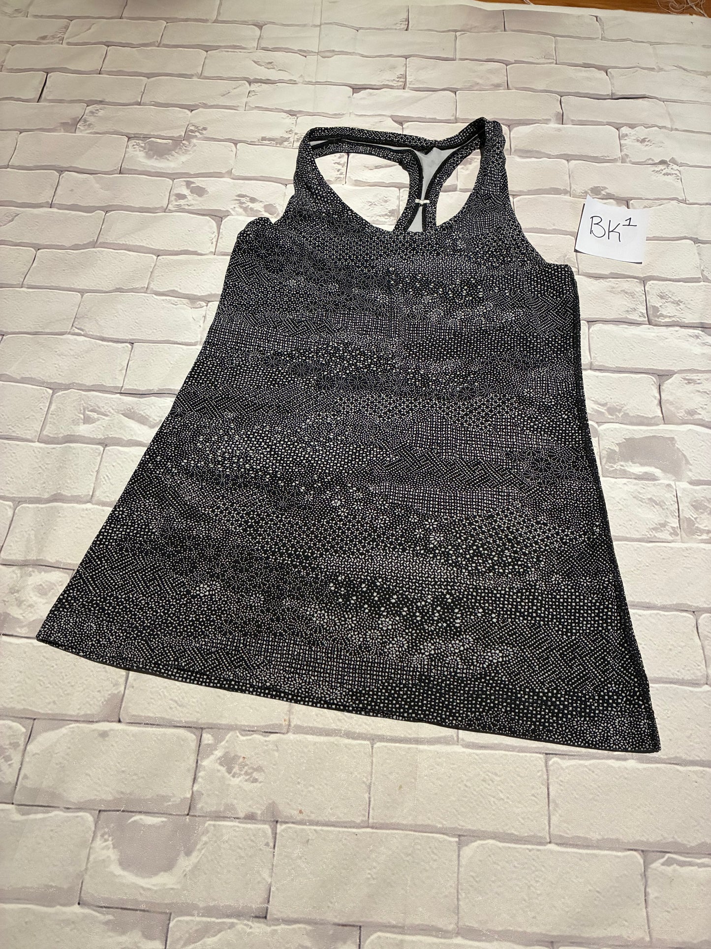 Ladies Top Size 6