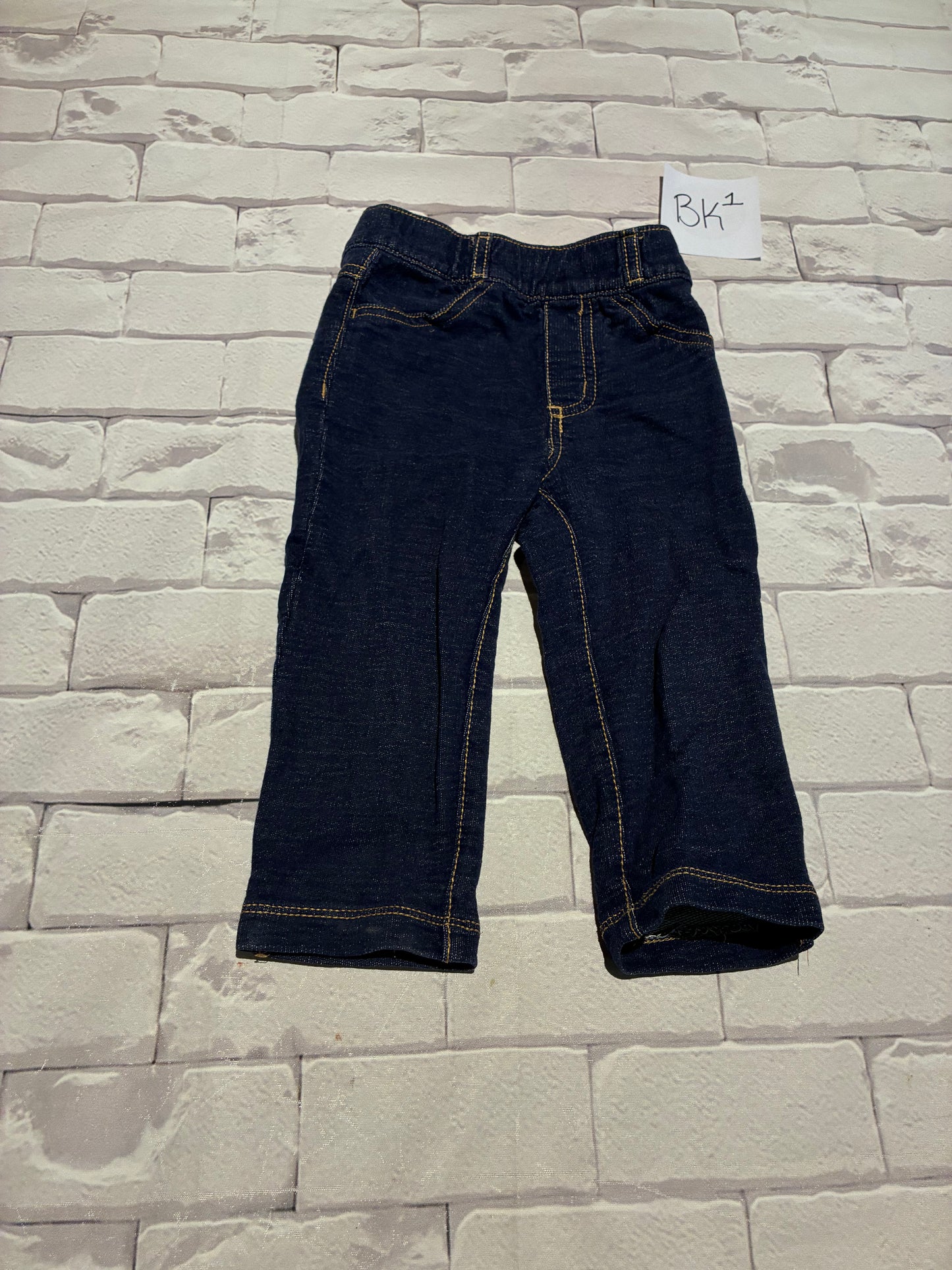 Bottoms Size 18m