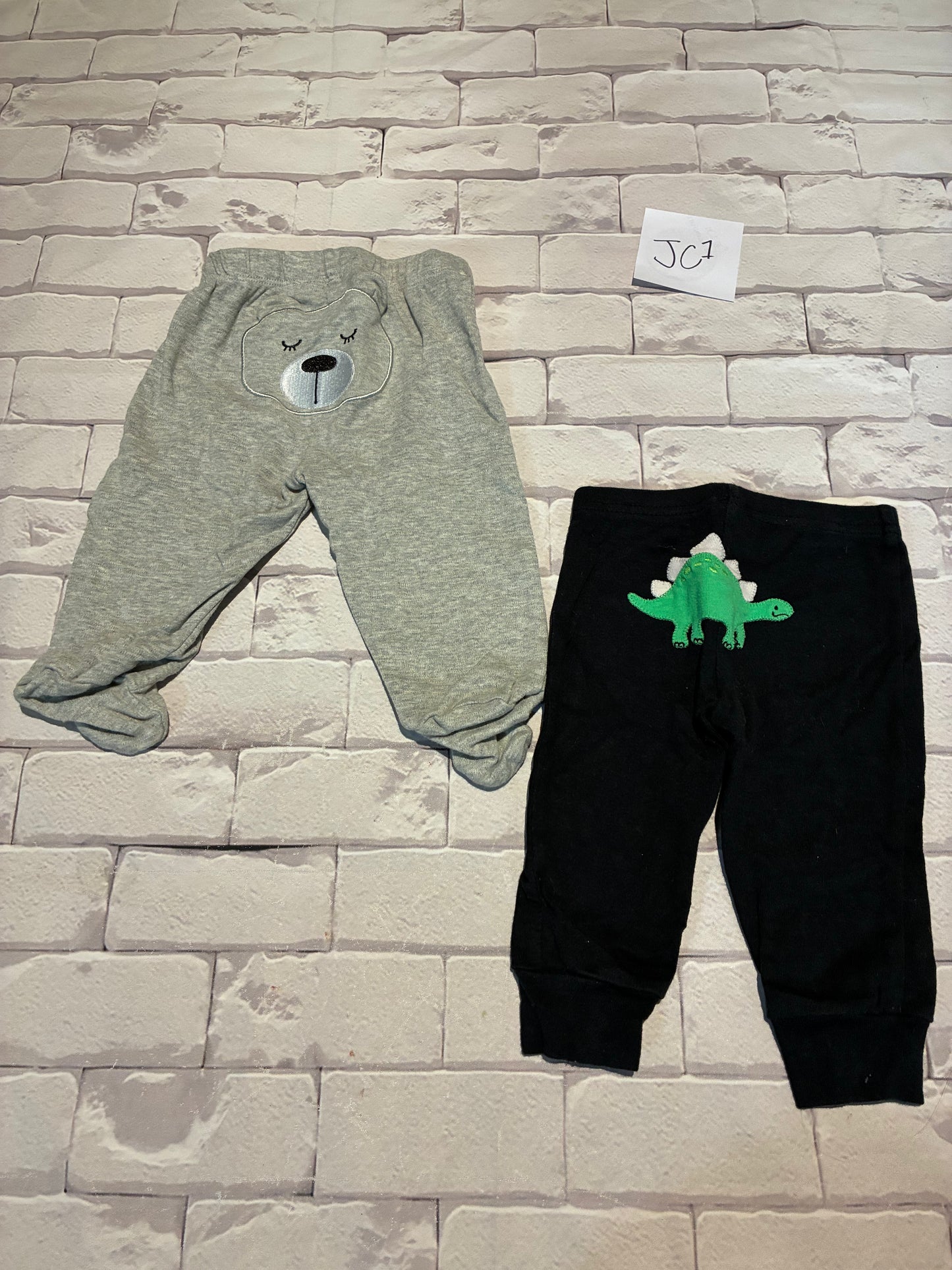 Bottoms Size 3-6m