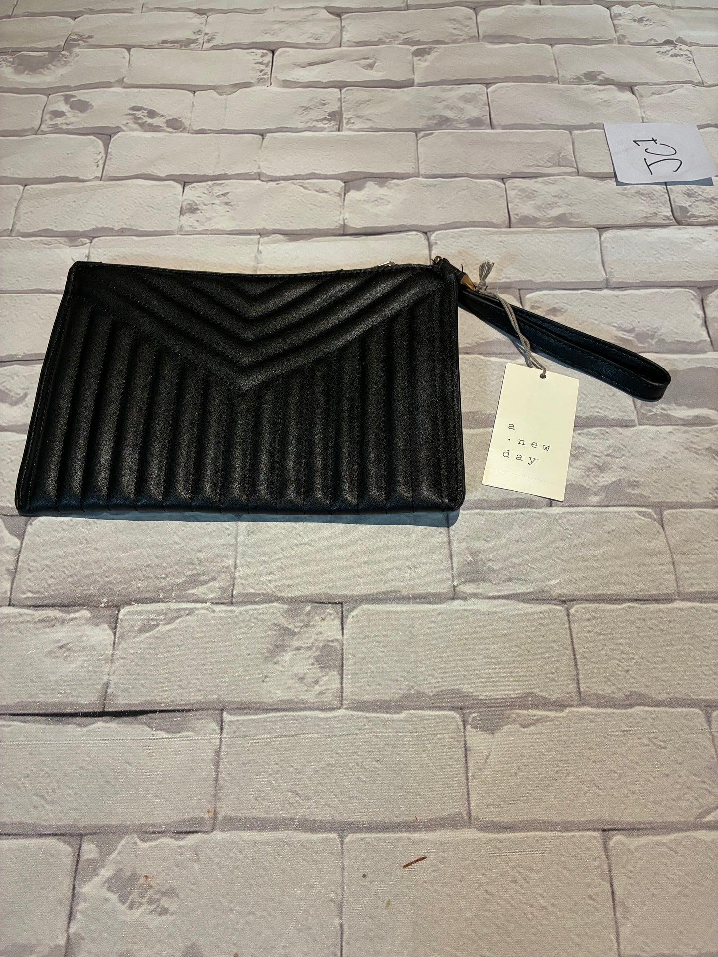 Ladies Clutch BNWT