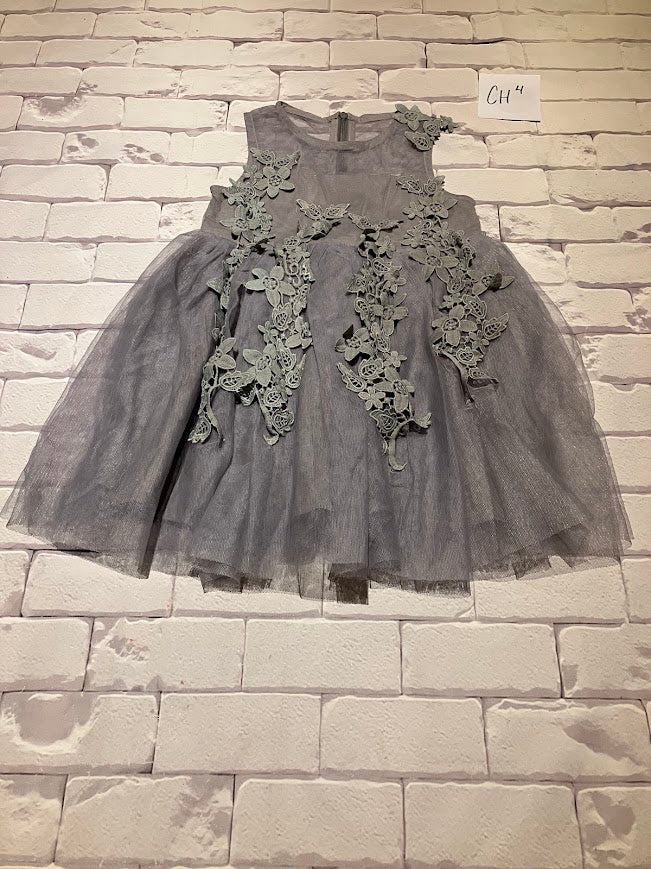 Dress Size 2-3