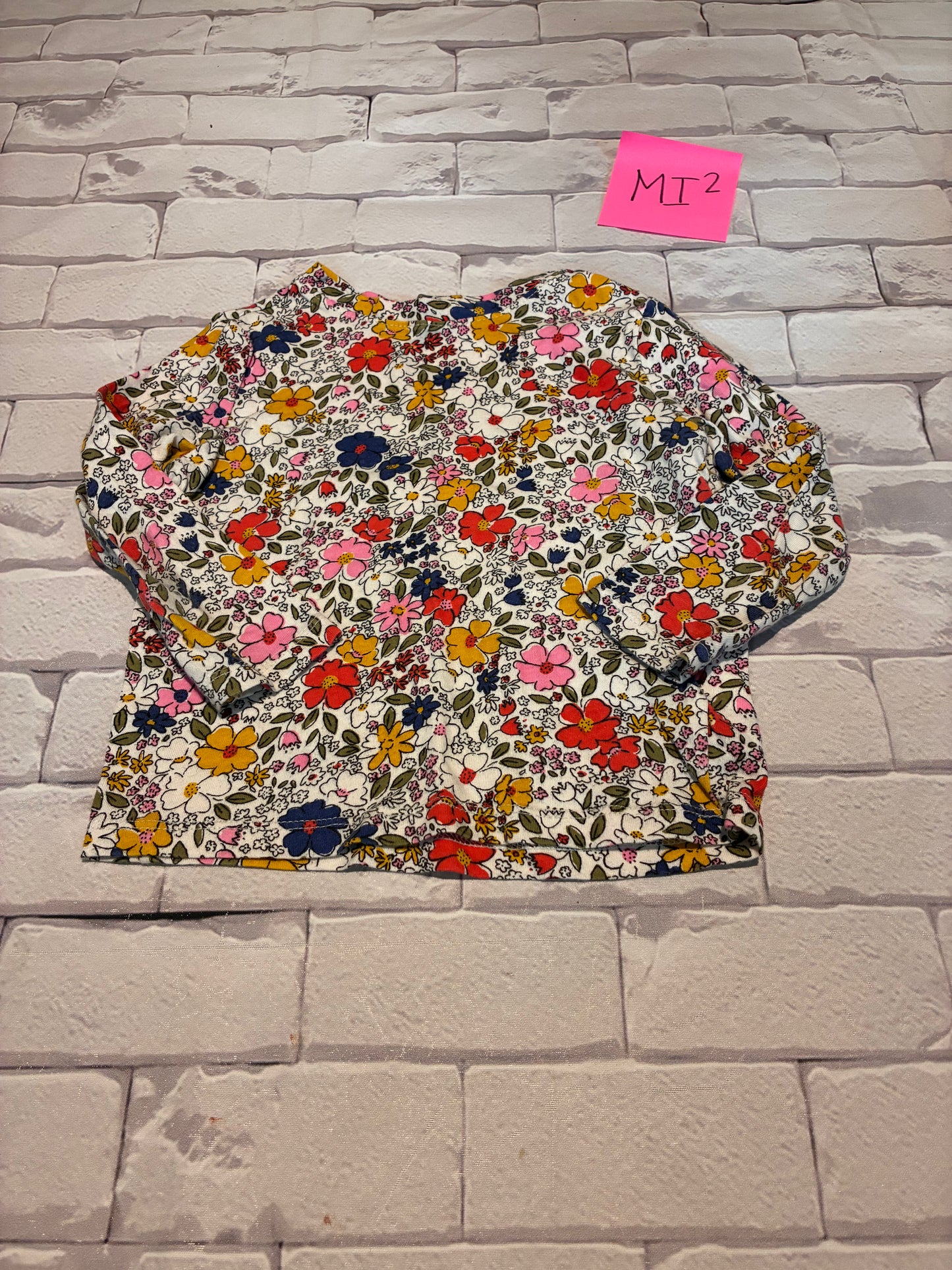 Top Size 2T