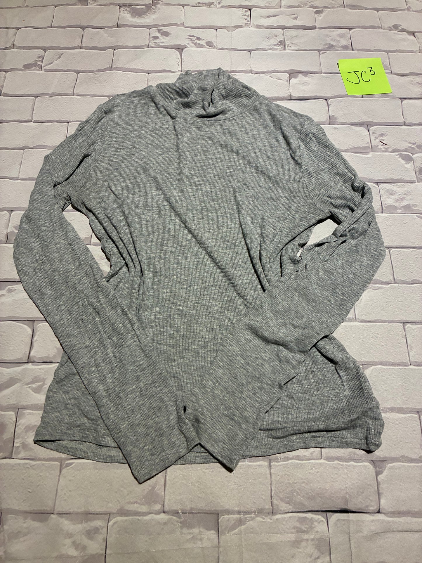 Ladies Top Size M
