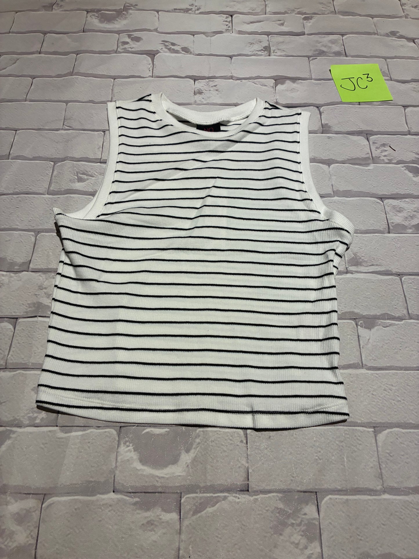 Ladies Top Size S