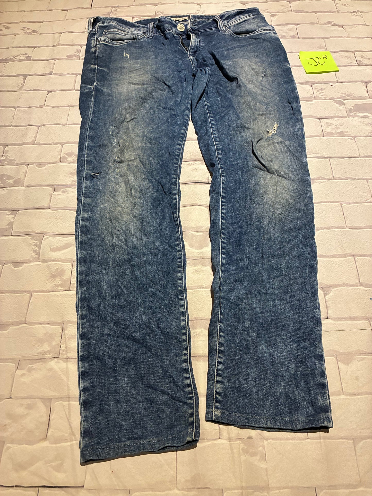 Ladies Bottoms Size 29/32