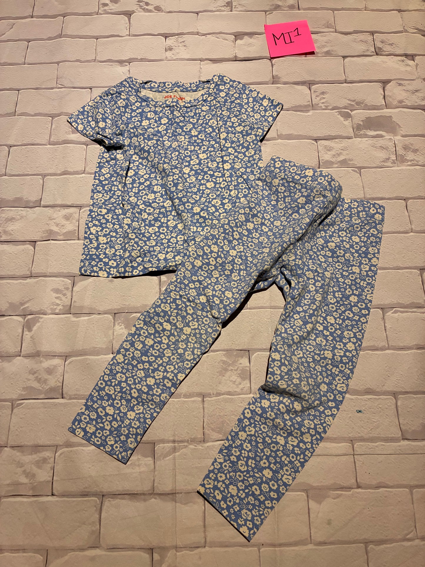 Sleepwear Size 3