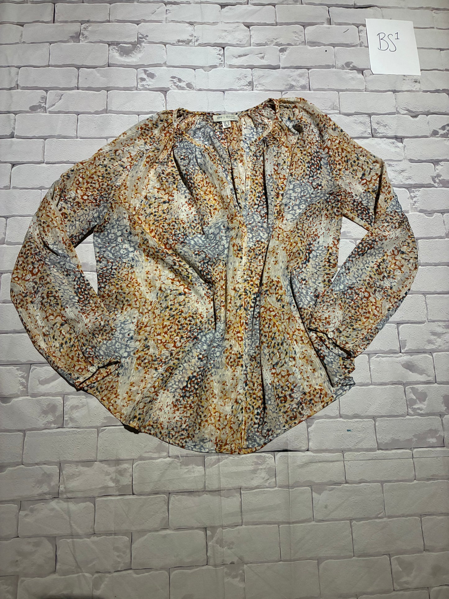 Ladies Top Size M